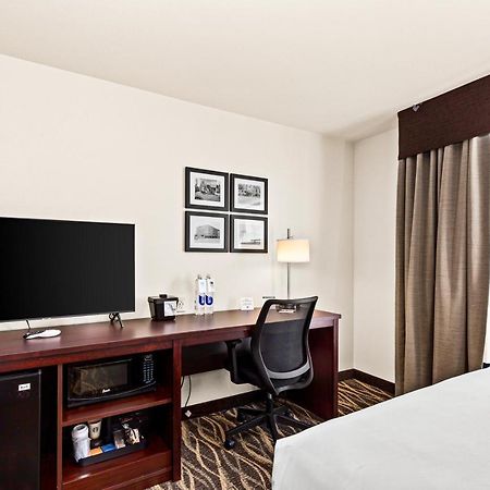 Cobblestone Hotel & Suites Superior Zewnętrze zdjęcie