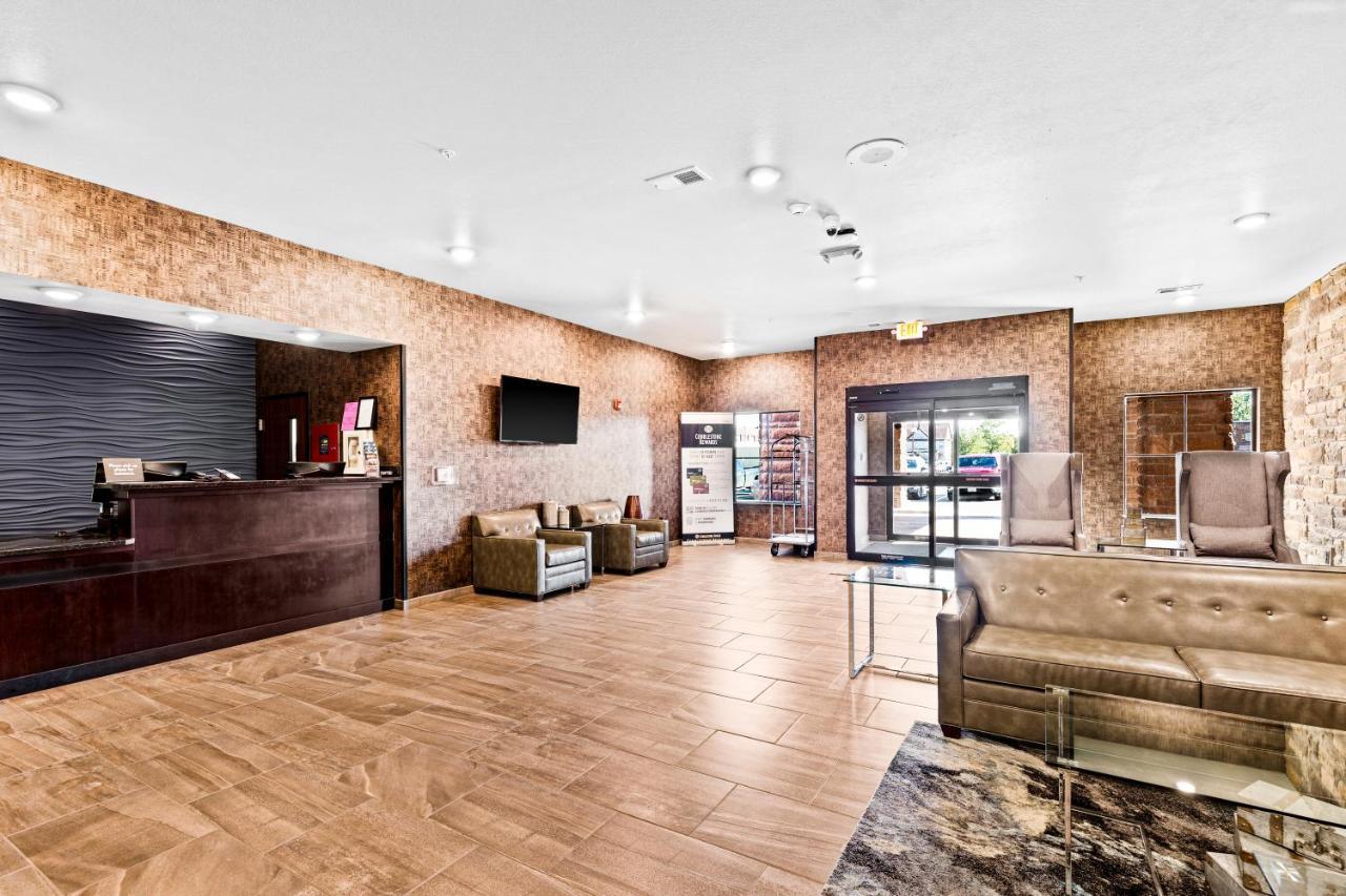 Cobblestone Hotel & Suites Superior Zewnętrze zdjęcie