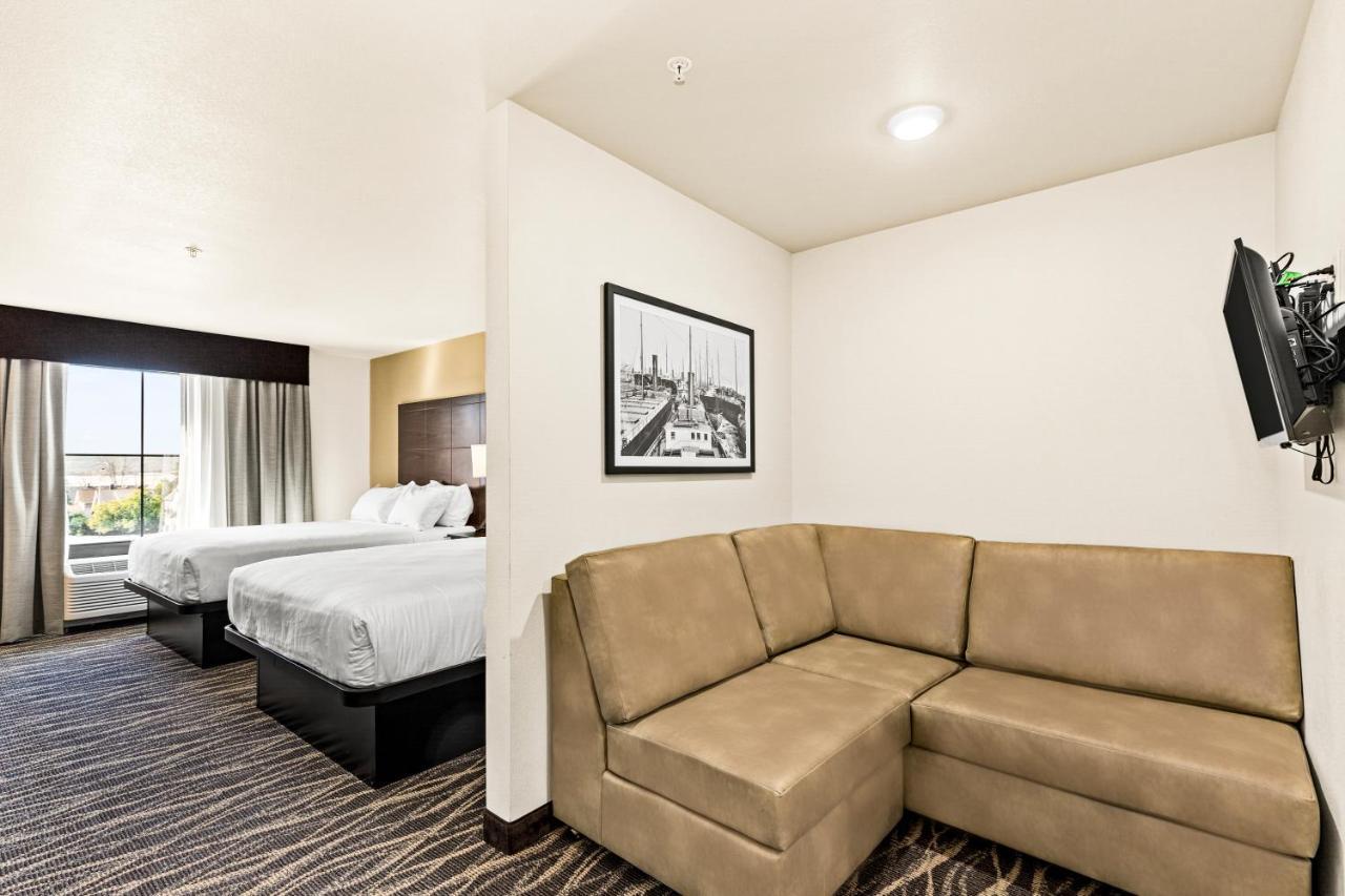 Cobblestone Hotel & Suites Superior Zewnętrze zdjęcie