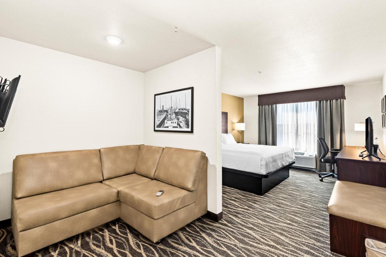 Cobblestone Hotel & Suites Superior Zewnętrze zdjęcie